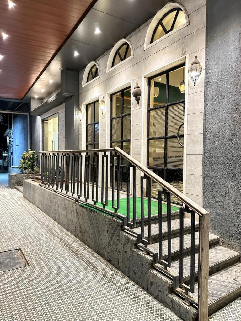 Hotel Hill View Nalasopara Exterior photo